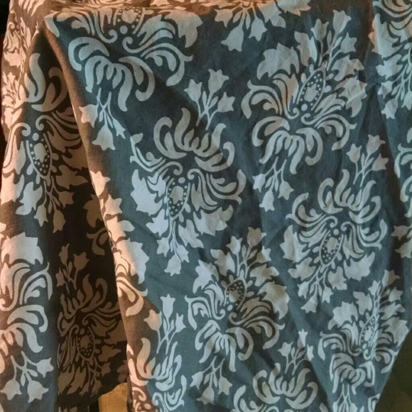 Breastfeeding cover