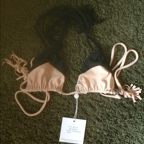 SOLD Acacia Uns Top in Storm