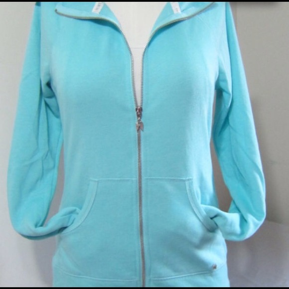 *❤️PRICE DROP!!!! Victoria's Secret hoodie - Picture 3 of 4