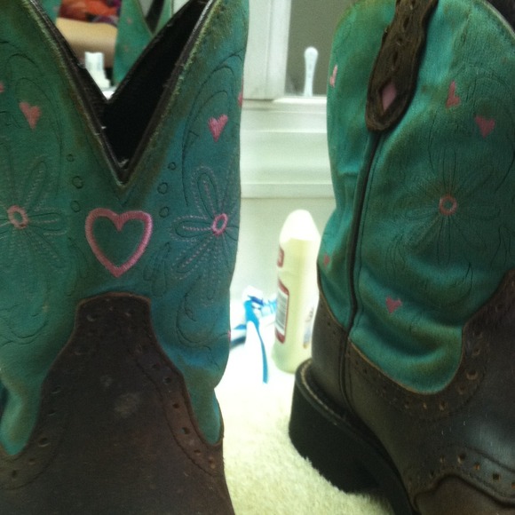 REDUCED JUSTIN COWGIRL BOOTS - Picture 4 of 4