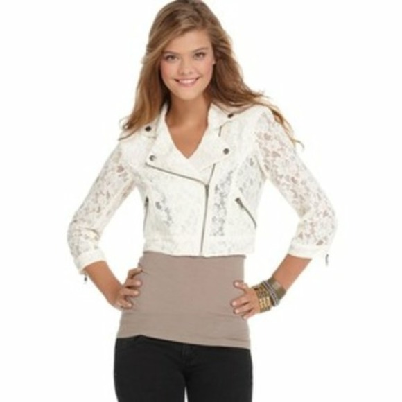 Super cute American Rag Lace Motto Crop Jacket - Picture 1 of 2