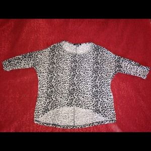 Gray Leopard Dolman High-Low Crop Top