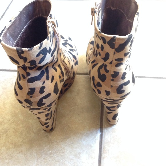 🚫BUNDLED🚫BUNDLED🚫 - Picture 2 of 4