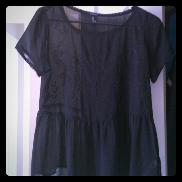 Black Flowy top