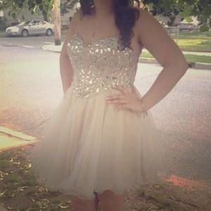 Short Sweet 16/ Prom Dress