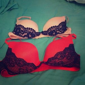 VS very sexy push up bra size 36C bundle bras
