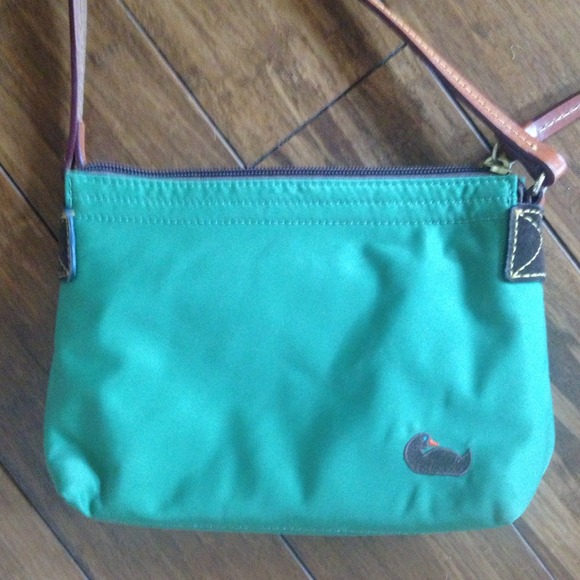 Dooney and Bourke cross body bag