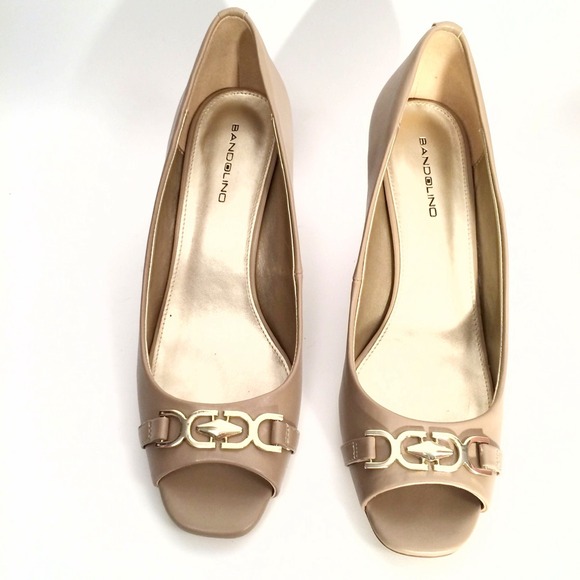 Bandolino Taupe Peep Toe Pump NWOB - Picture 2 of 4