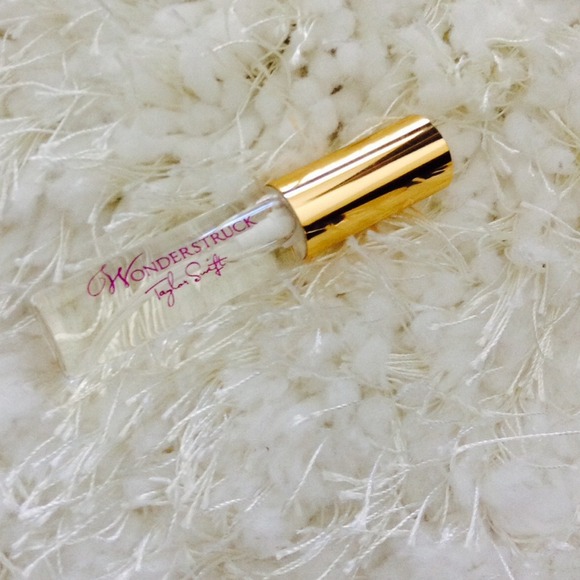 Perfume Taylor Swift
