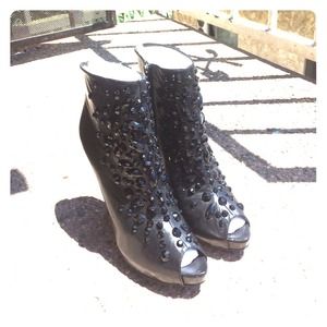 Brand new leather boots