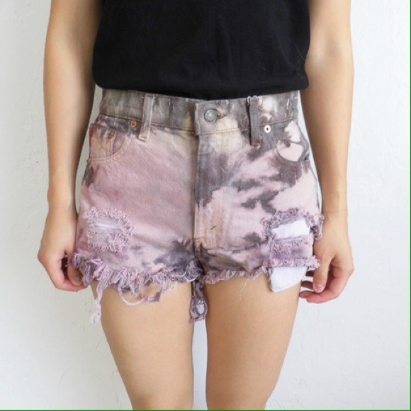 Tie Dye Levi's Cutoffs High Waist Shorts 27W Sz 4 - Picture 2 of 4