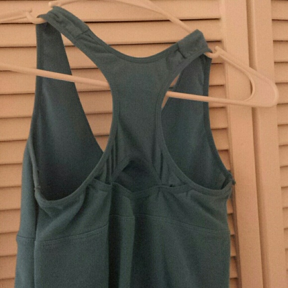 Exercise Top - Picture 2 of 3