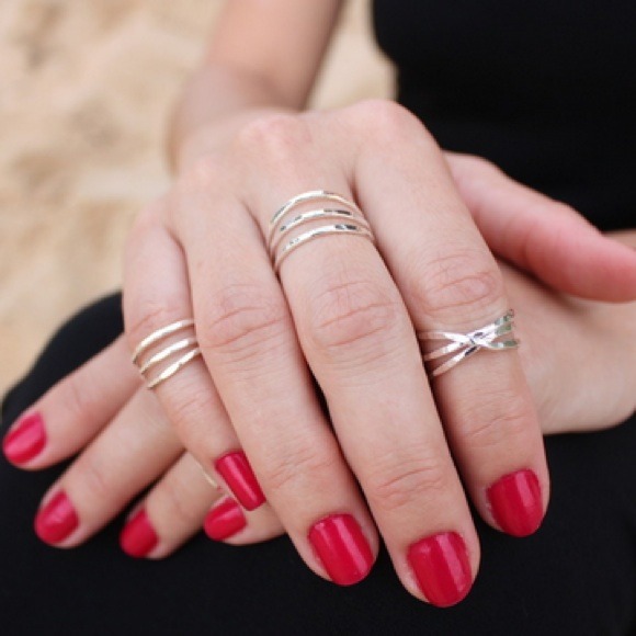 Kira Hawaii Jewelry - ❌SOLD❌ 🌴Kira Hawaii🌴 Silver Three Wishes Ring