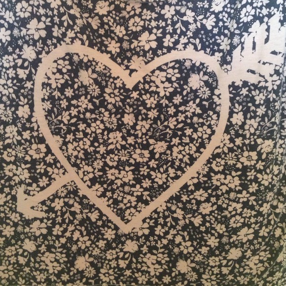 American Eagle crop top - Picture 2 of 4