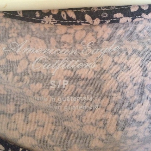 American Eagle crop top - Picture 4 of 4