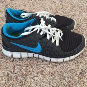 Nike Free Runs