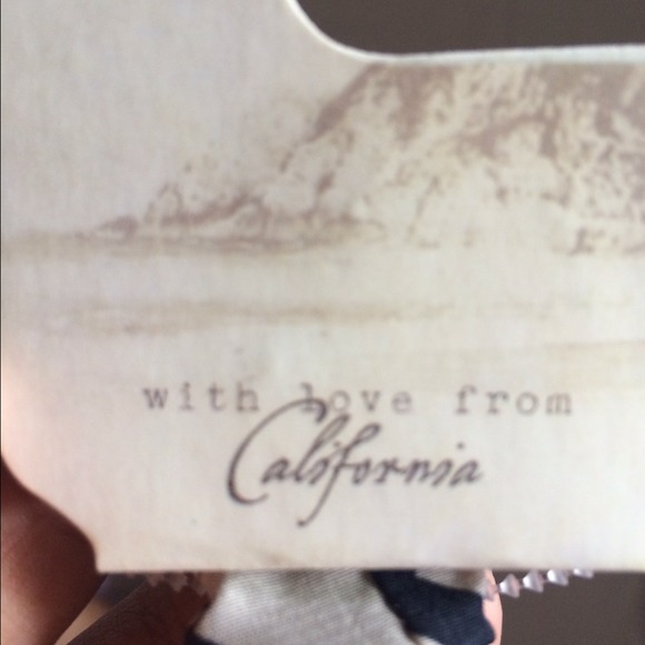 2/$15 💙PACSUN Chevron Print Bow Headband - Picture 2 of 2