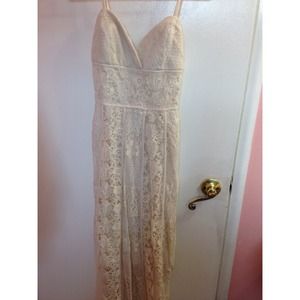 Lace Maxi Dress