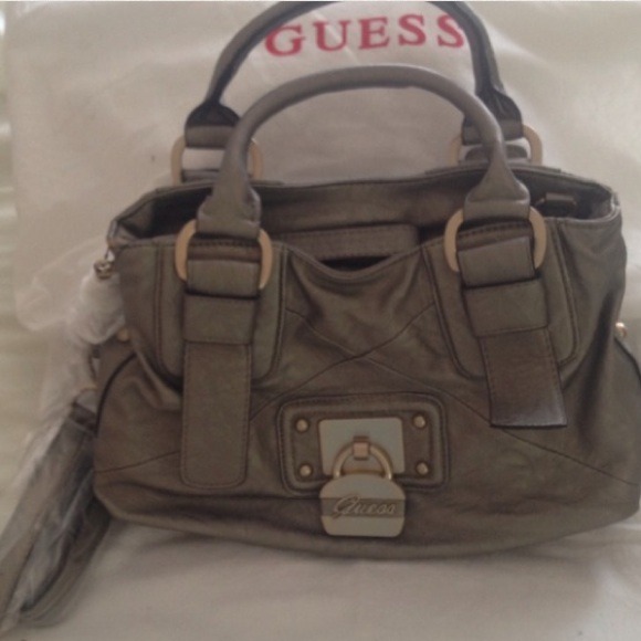 Guess Handbag Brand New!