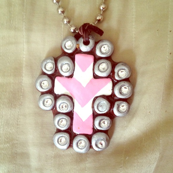 Sookie Sookie necklace!