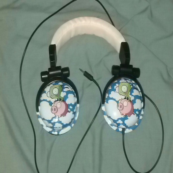 Gir head phones