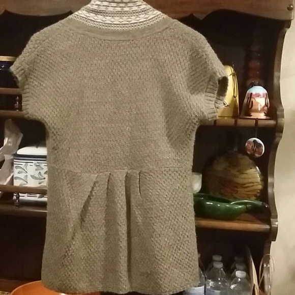 American Rag sweater - Picture 2 of 3