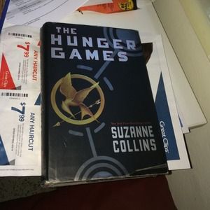 The hunger games book 1