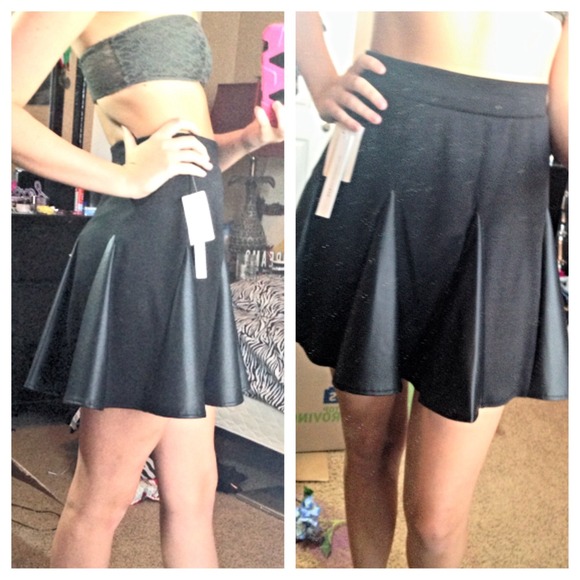 Black Skater Skirt