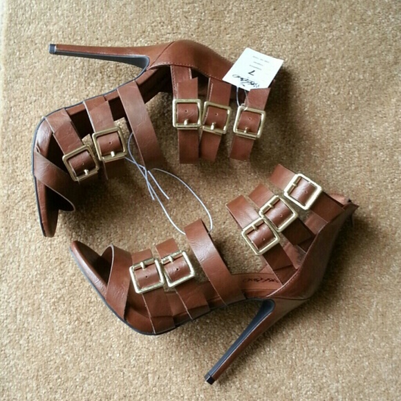 Mossimo sapphire strappy heels