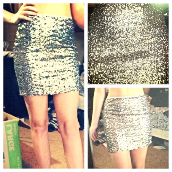 Gold Sequin Body Con Skirt
