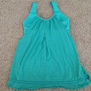 Lululemon top