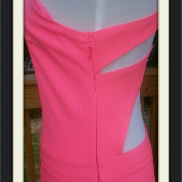 Neon pink romper/SOLD - Picture 3 of 4
