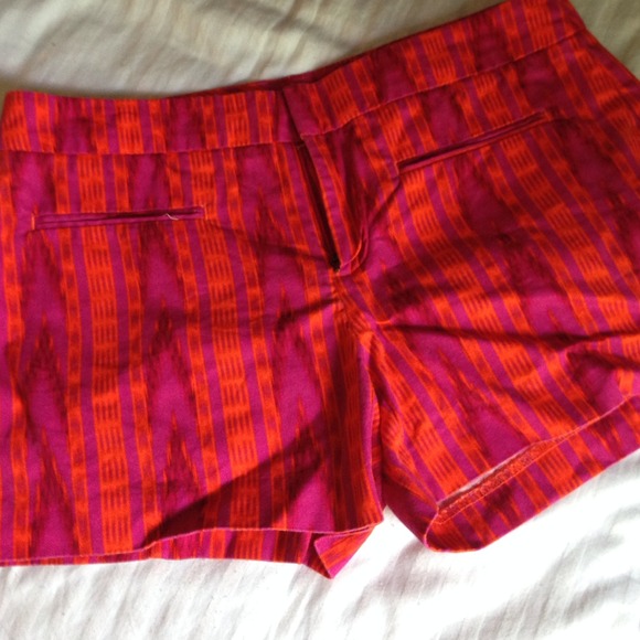Gap pink and orange print shorts