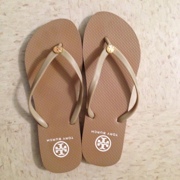 Sold in bundle Tory Burch Flip Flops - Picture 1 of 2