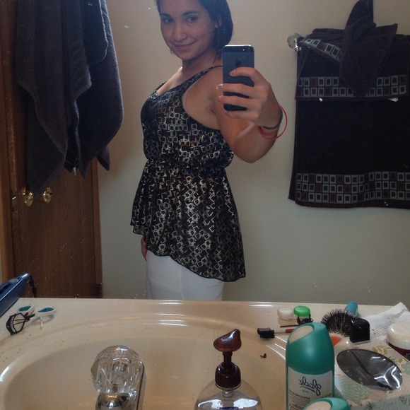 SOLD IN BUNDLE! - Picture 3 of 4