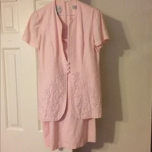 Vintage pink dress 😍😍😍