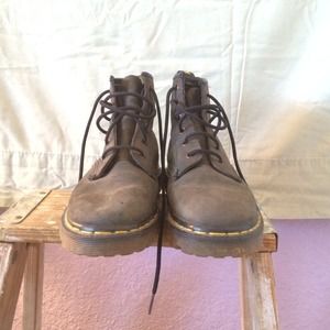 Grey dr martens