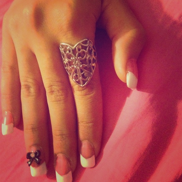 Silver Heart Armor Ring!