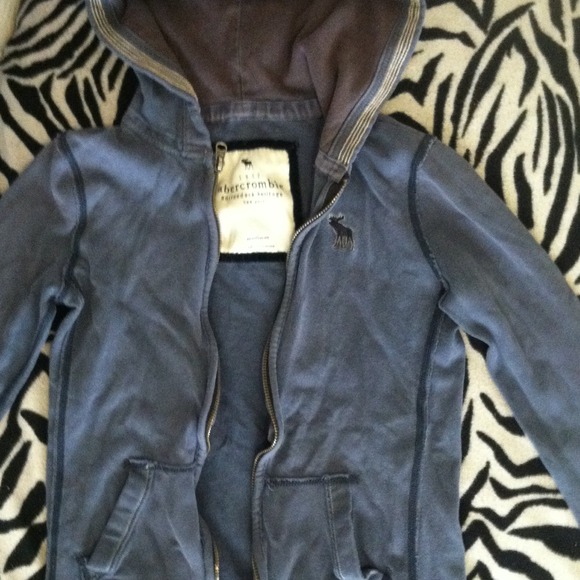 zip up jacket