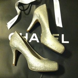 STEVE MADDEN GIRL Silver Glitter 'Getta' Pumps 6