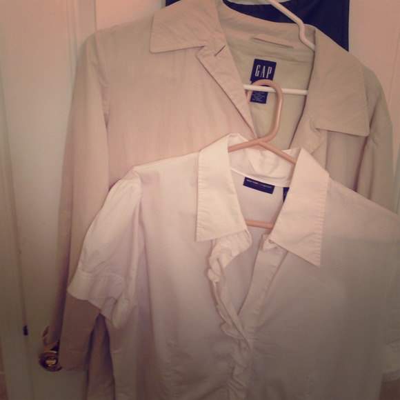 Gap trench and button down shirt