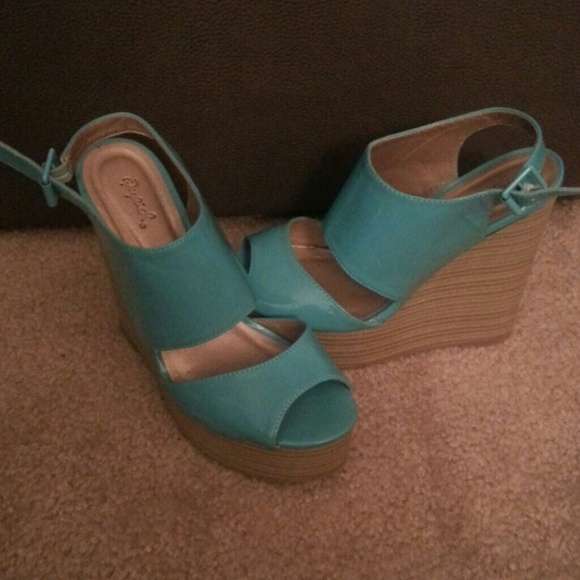 Perfect Summer Wedge.