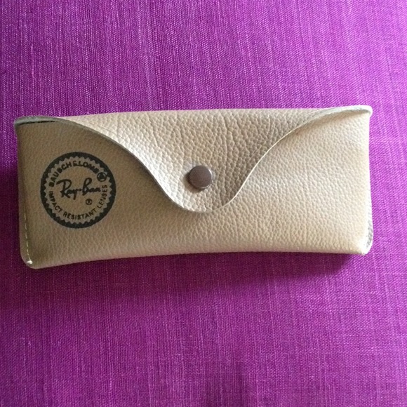 Ray-Ban Accessories - Vintage Ray Ban Sunglasses Case