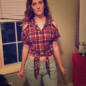 Cute plaid country top.