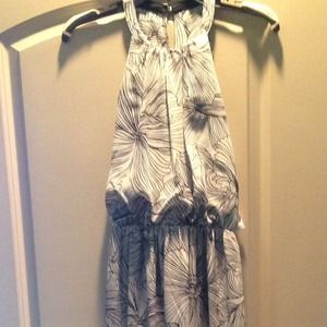 Black and white maxi dress by Jessica Simpson