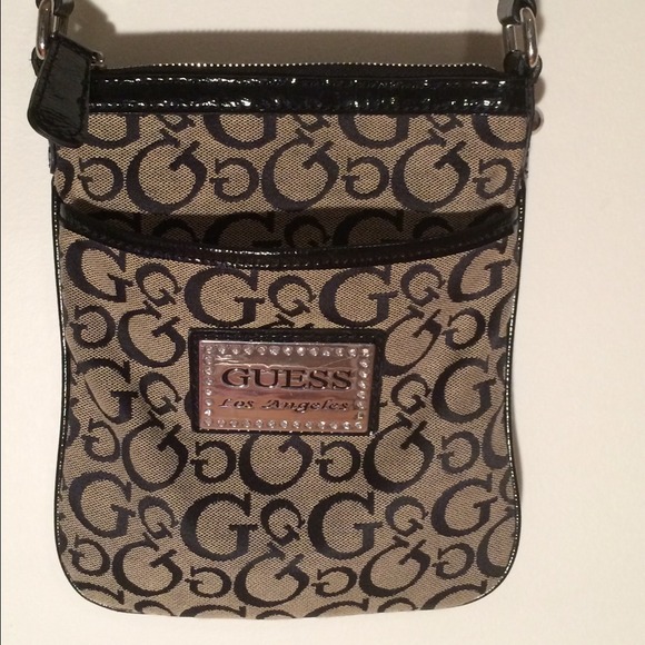 Black Guess Shoulder Bag