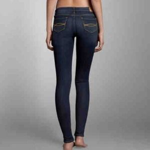 ABERCROMBIE DARK WASH JEANS!