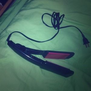 Hair Iron, Hair Straightener
