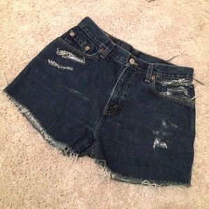 Distressed mid waist shorts
