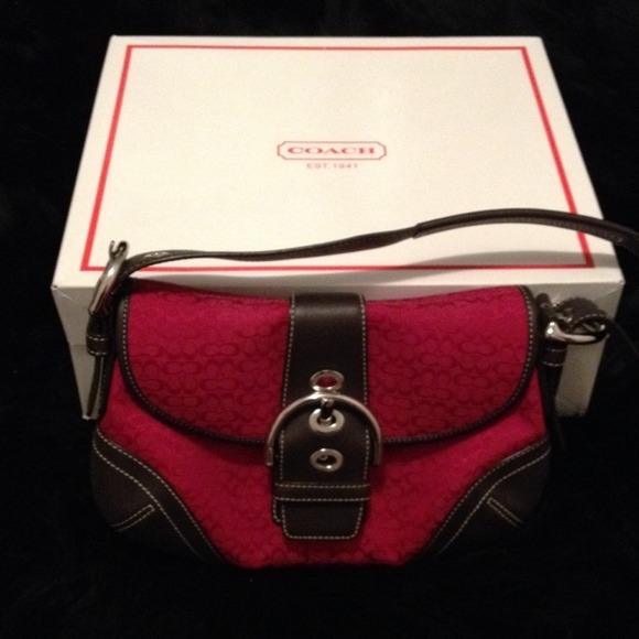 Coach signature red shoulder bag